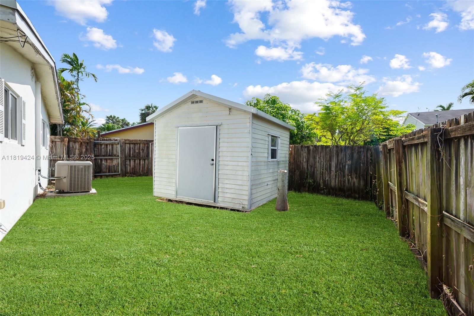 EDGEWOOD ESTATES SEC 3 - Residential