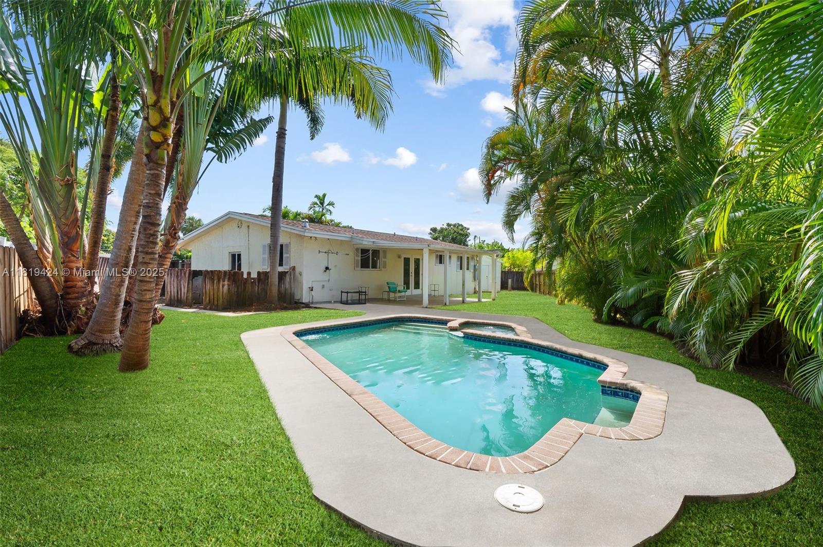 EDGEWOOD ESTATES SEC 3 - Residential