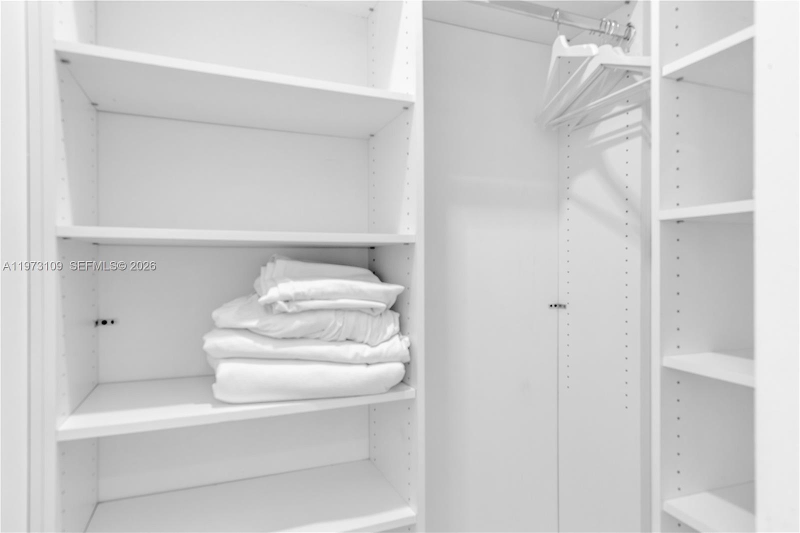 BRICKELLHOUSE CONDO - Residential