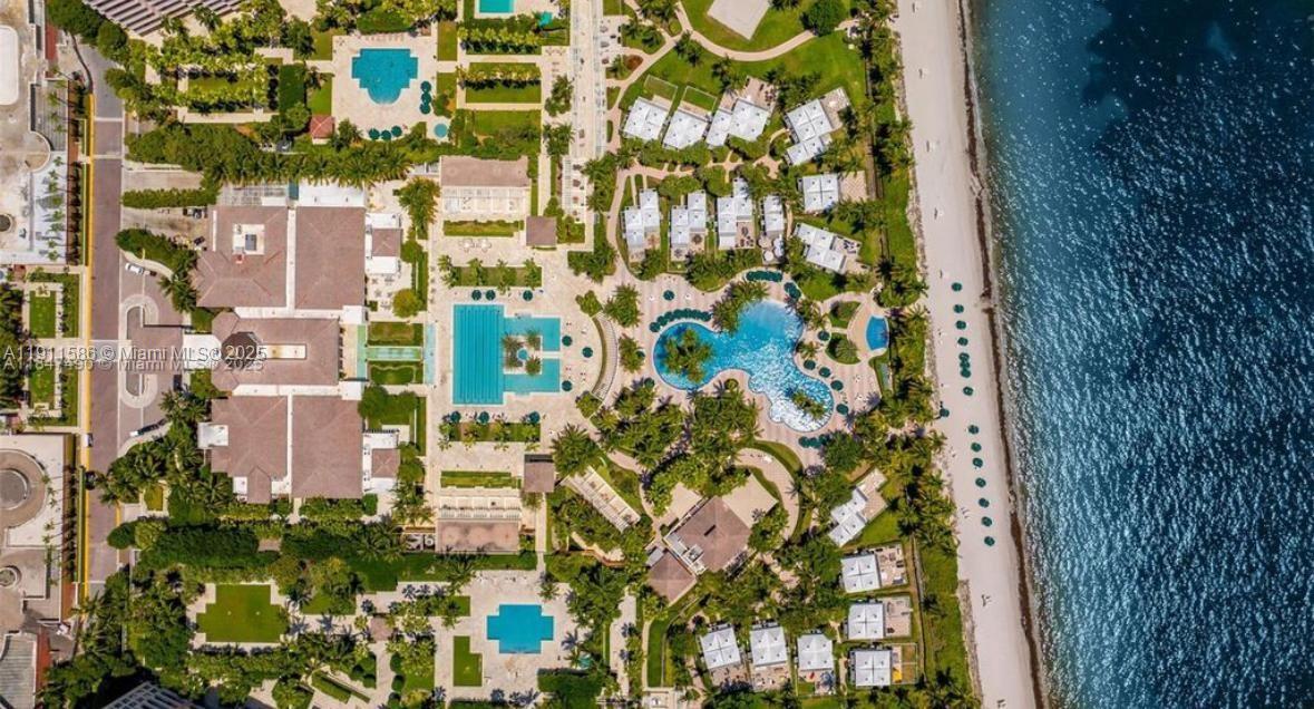 CLUB TOWER THREE CONDO - Residential