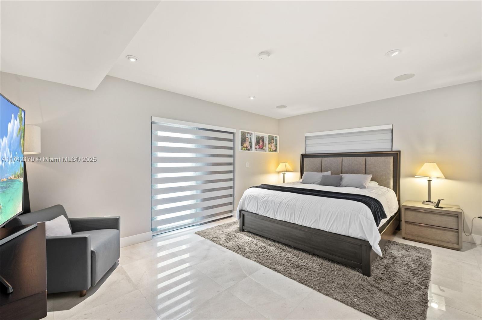 MIAMI SHORES SEC 1 AMD - Residential