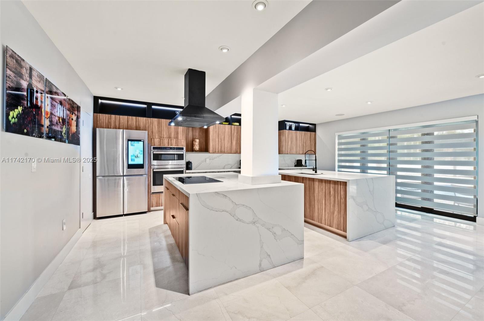 MIAMI SHORES SEC 1 AMD - Residential