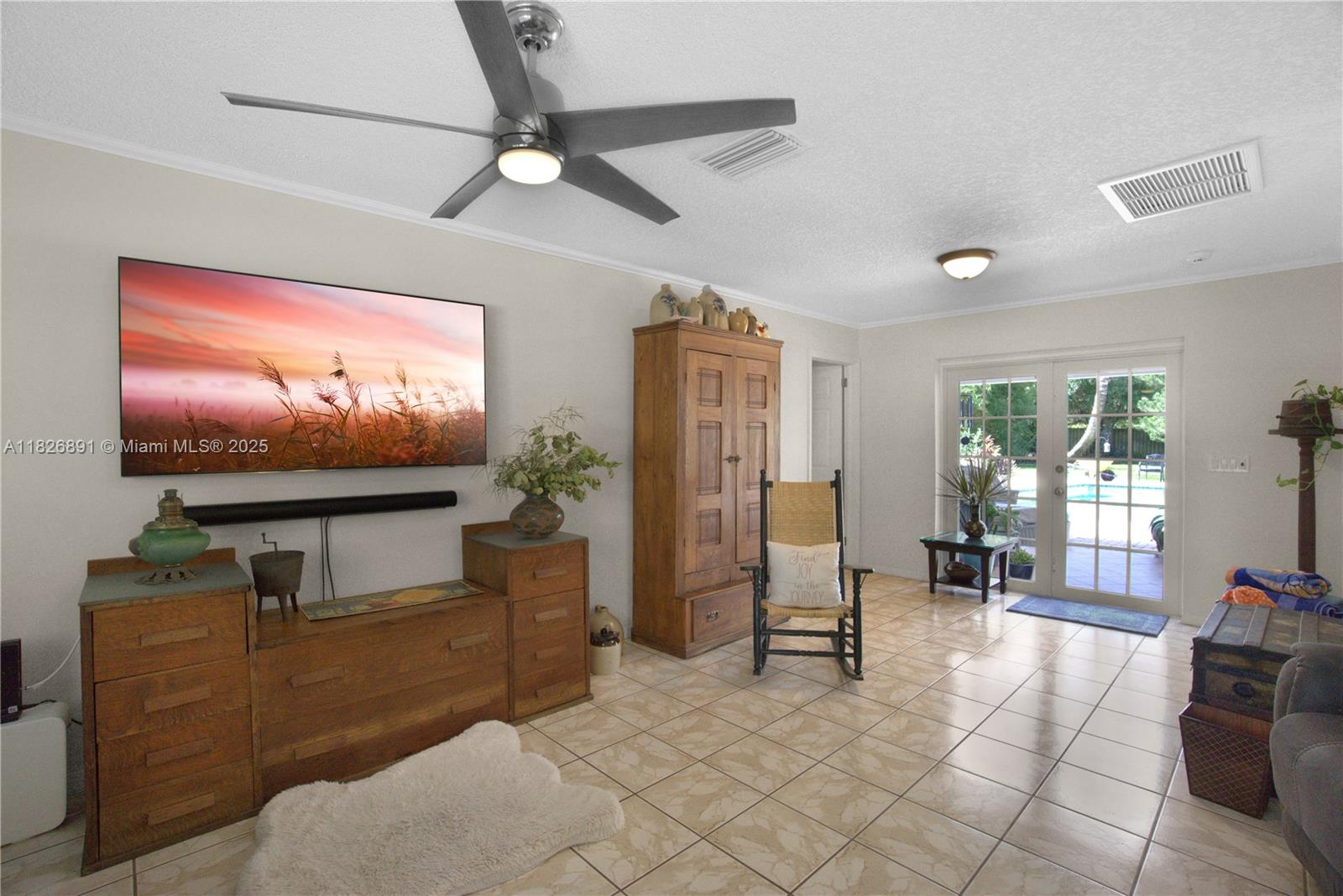 PGA NATIONAL GOLF CLUB ES - Residential Lease