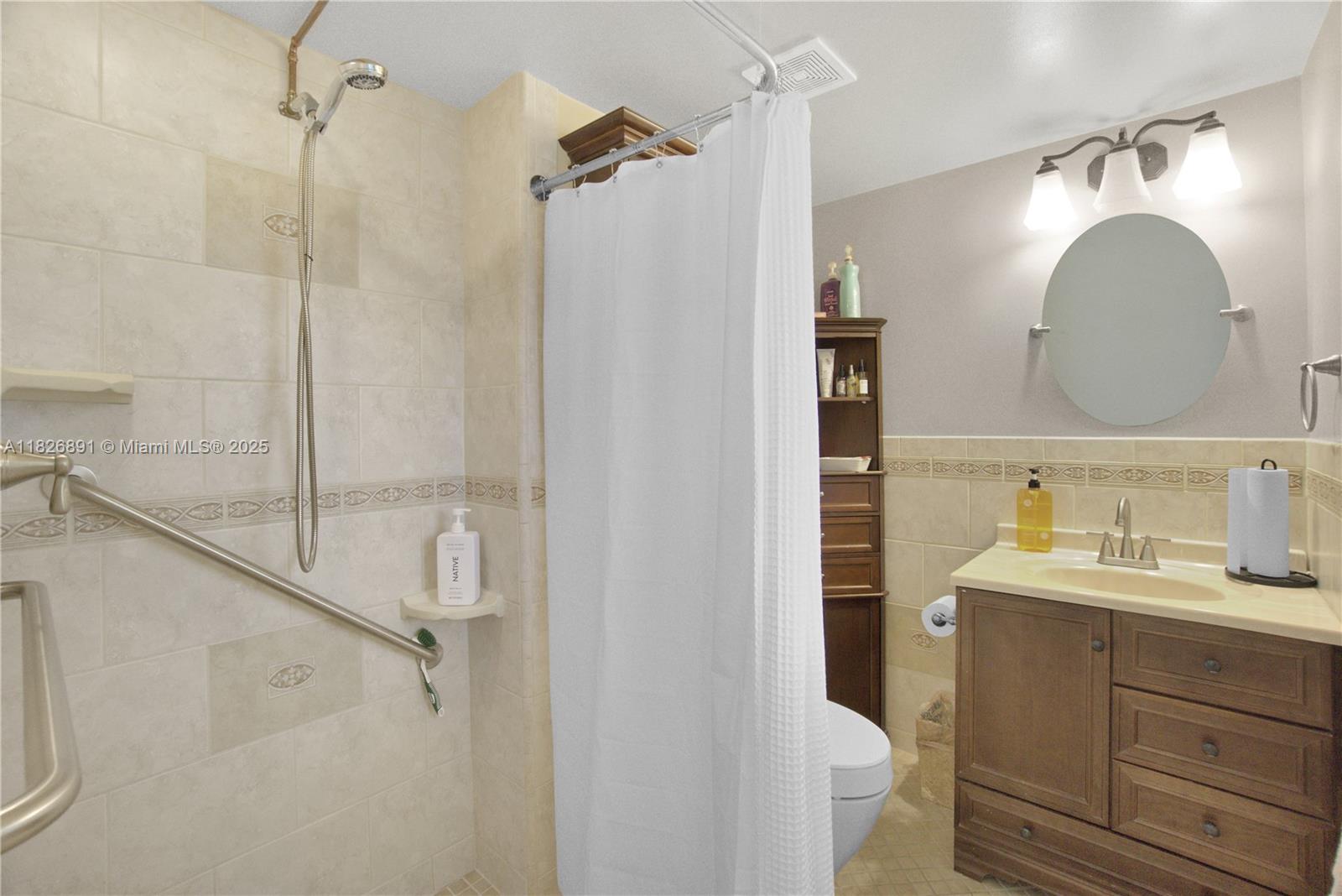 PGA NATIONAL GOLF CLUB ES - Residential Lease