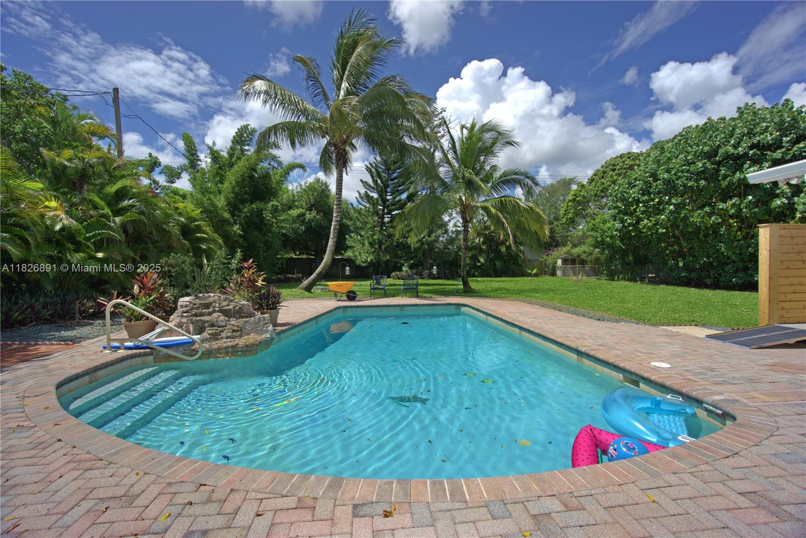 PGA NATIONAL GOLF CLUB ES - Residential Lease