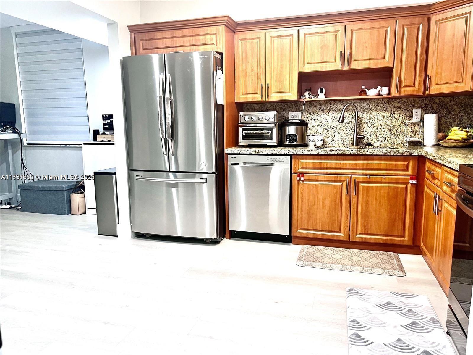 VILLA DORADA CONDO NO 2 - Residential