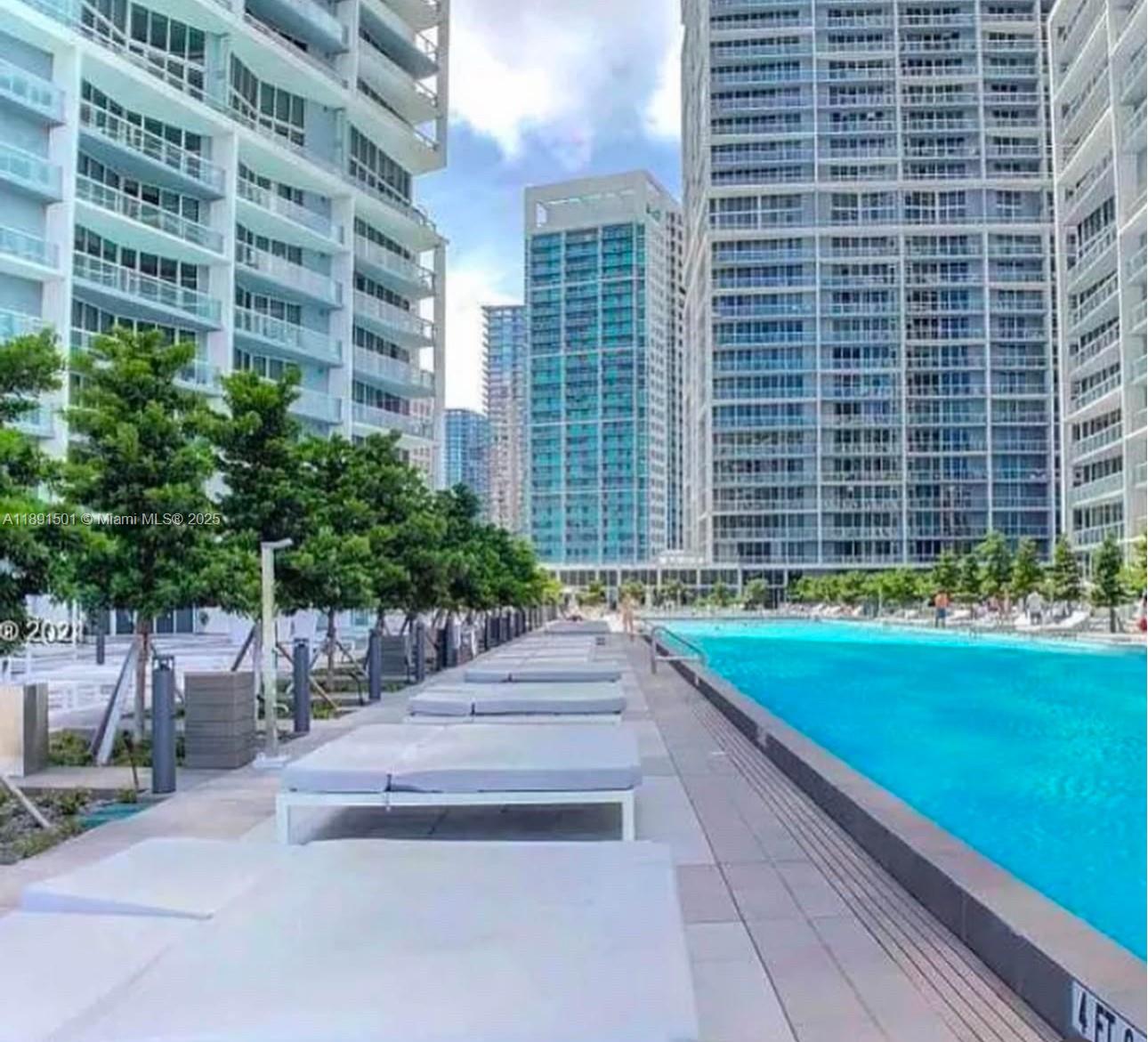 ICON BRICKELL NO TWO - Residential