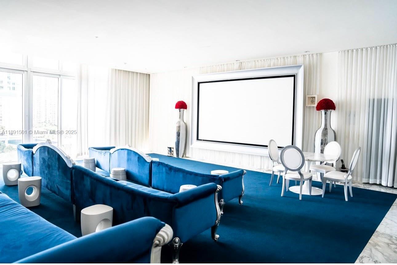 ICON BRICKELL NO TWO - Residential