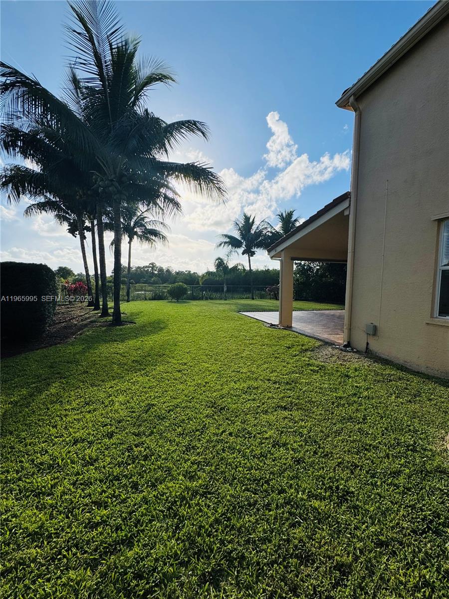 OLYMPIA 2 BLK F REPL - Residential