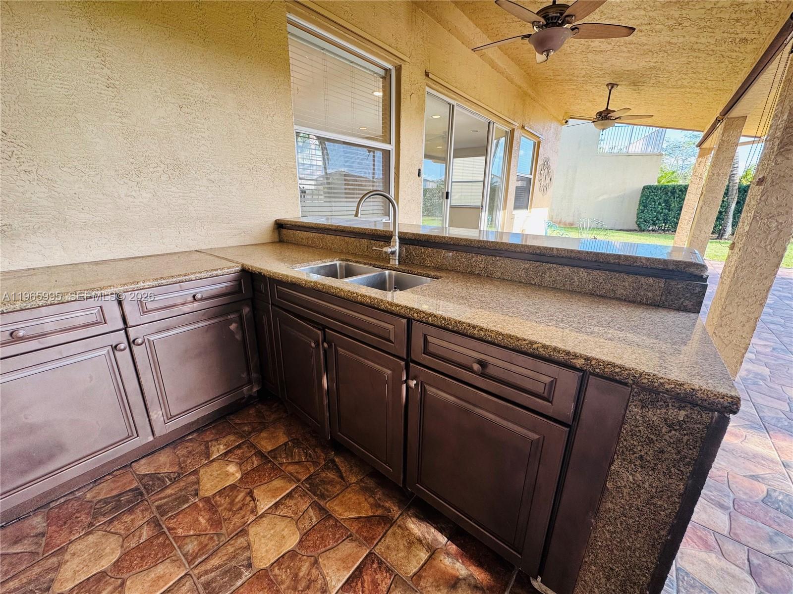 OLYMPIA 2 BLK F REPL - Residential