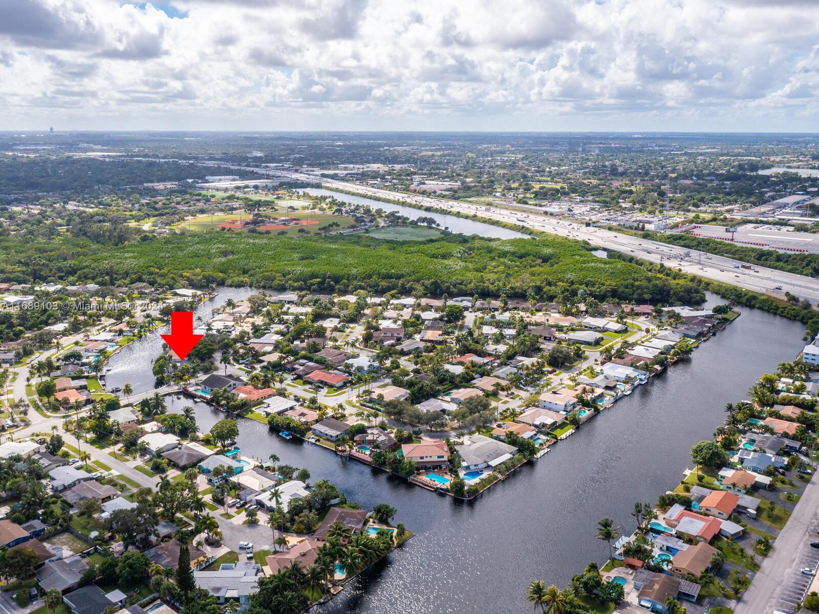 JENADA ISLE - Residential