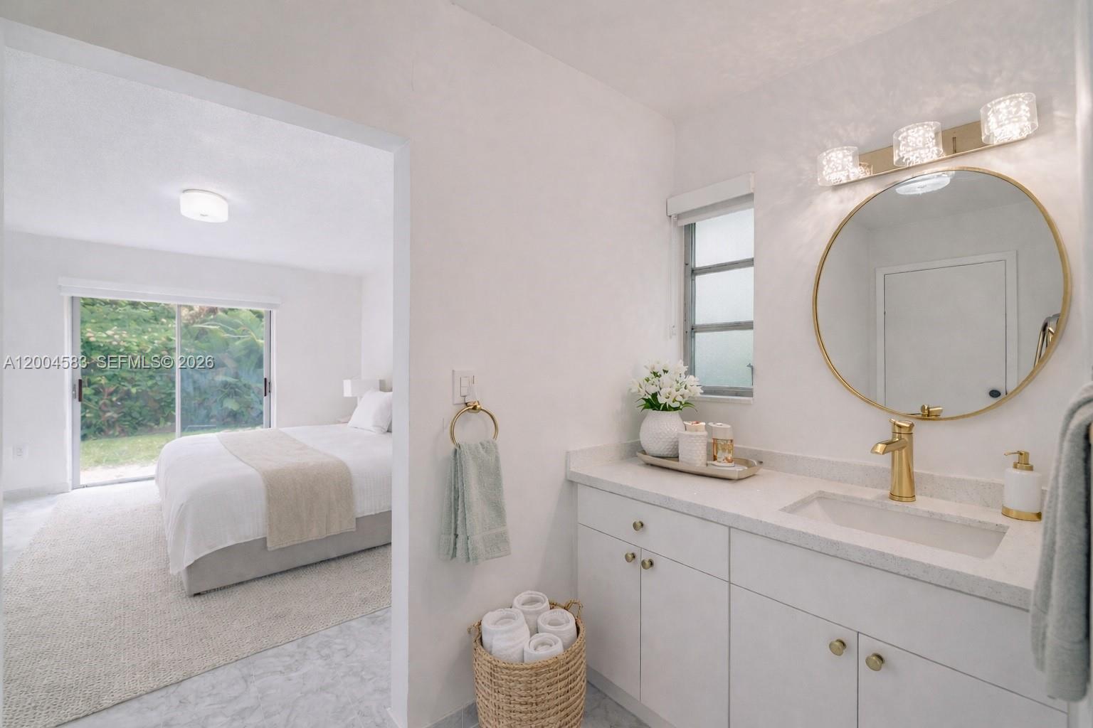 CORAL GABLES GRANADA SEC - Residential