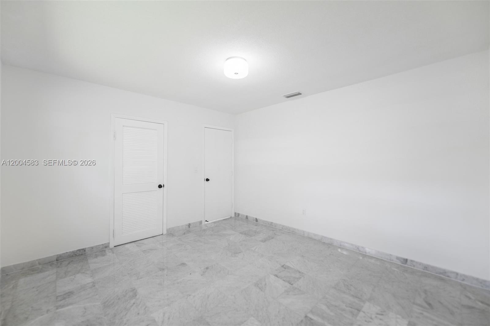 CORAL GABLES GRANADA SEC - Residential