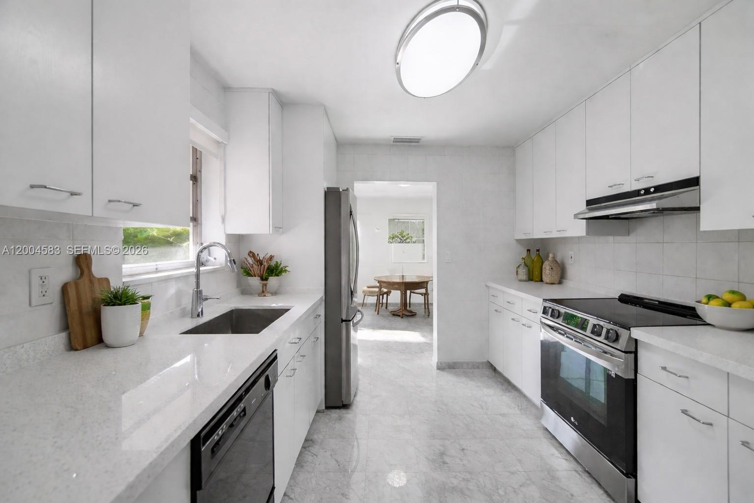 CORAL GABLES GRANADA SEC - Residential