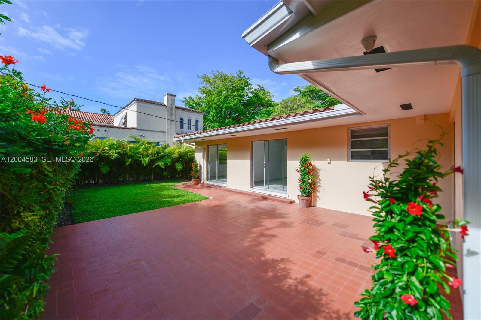 CORAL GABLES GRANADA SEC - Residential