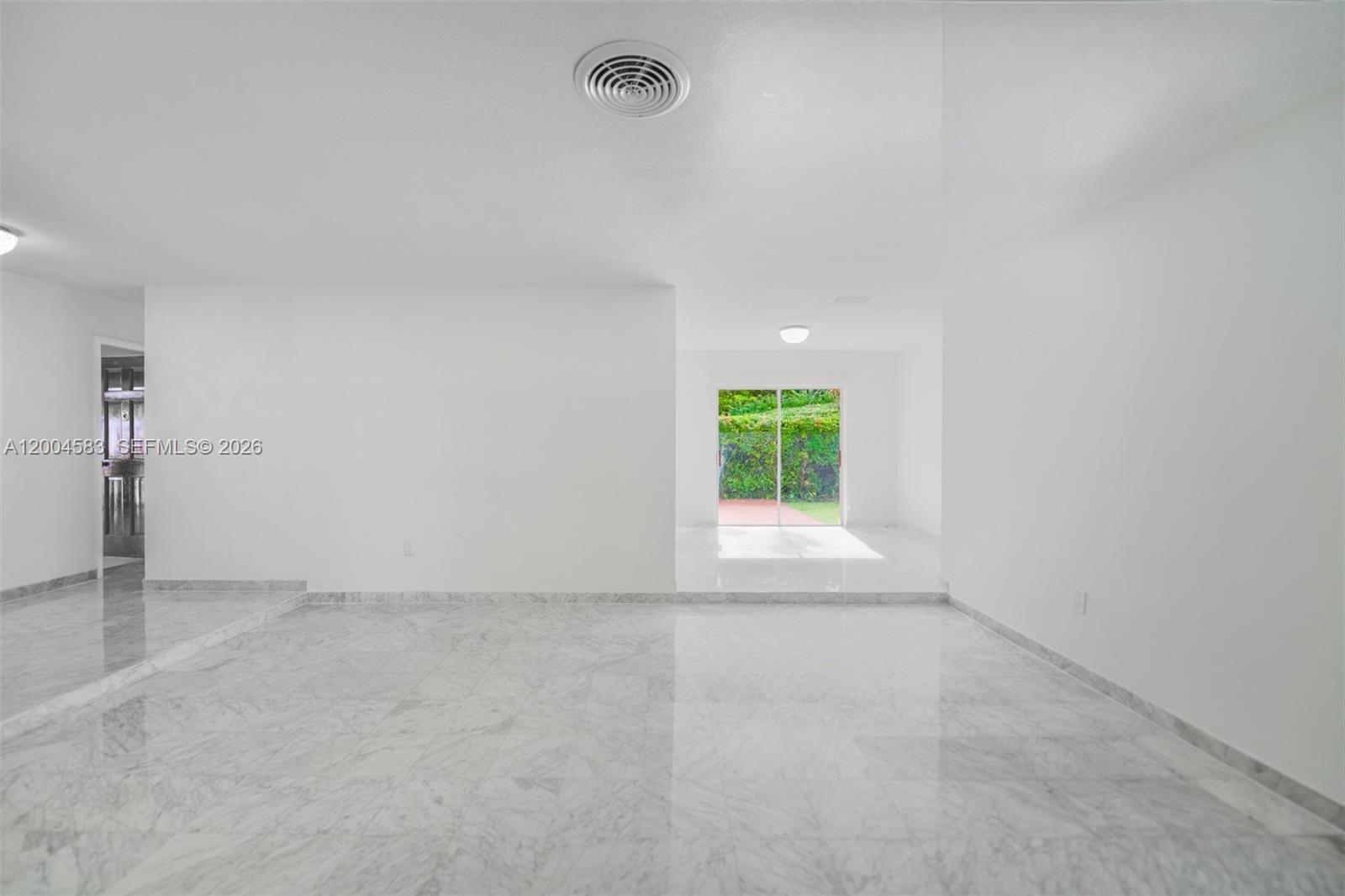 CORAL GABLES GRANADA SEC - Residential