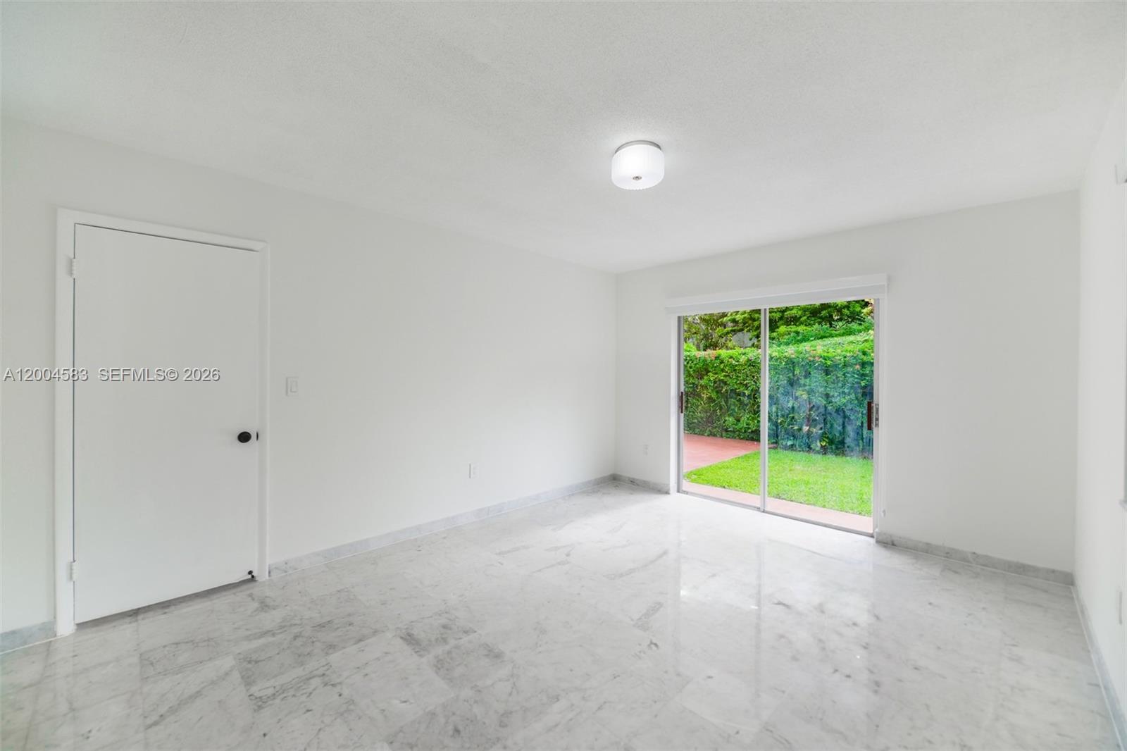 CORAL GABLES GRANADA SEC - Residential