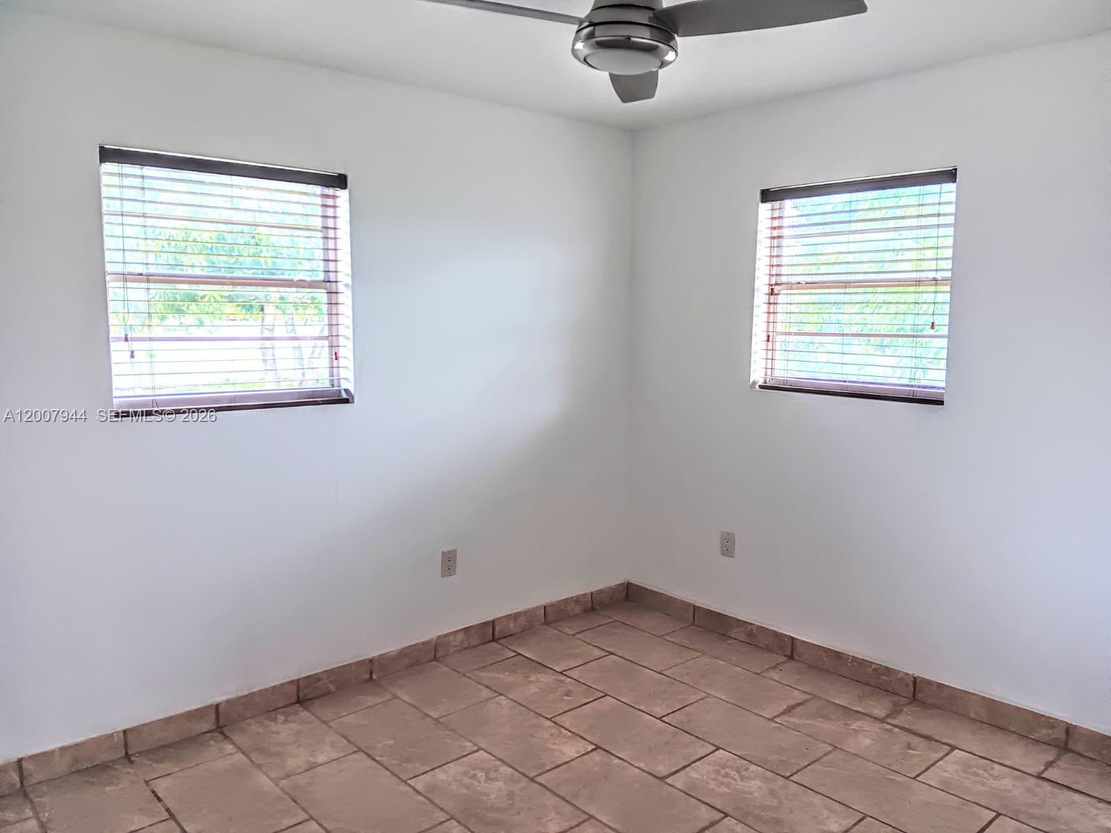 FLAMINGO PARK - Residential