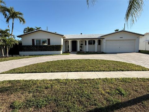 4450 NW 9th St Coconut Creek FL 33066