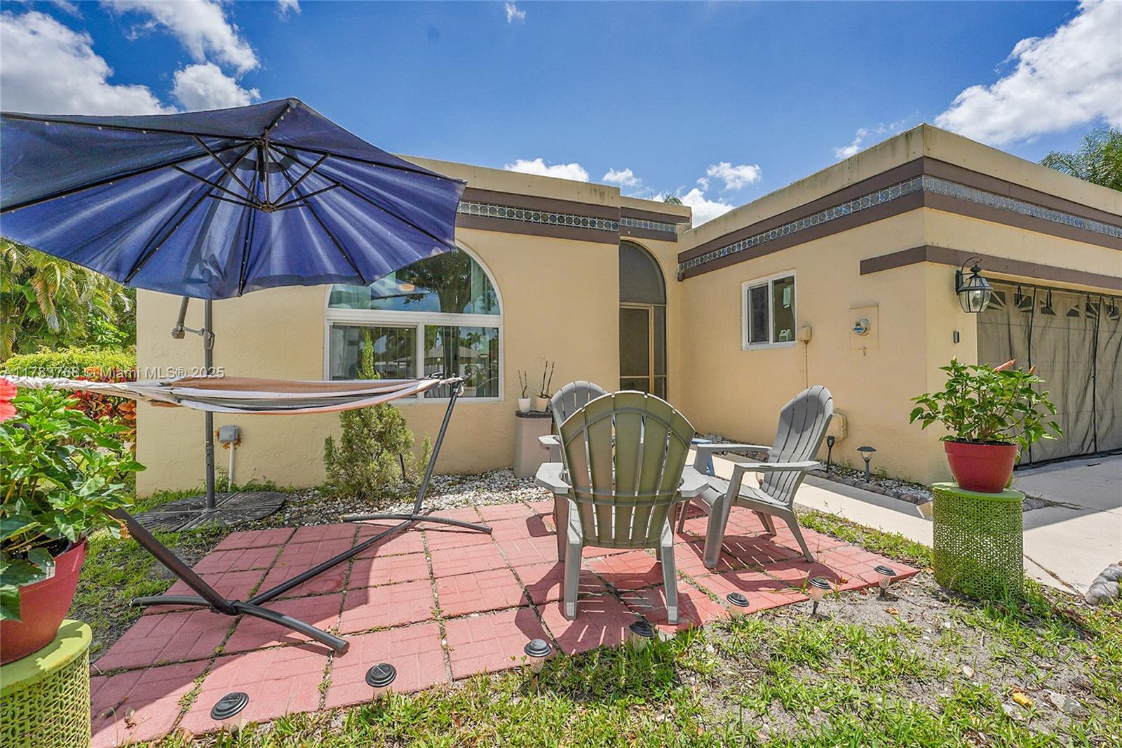5416 San Roma Cir