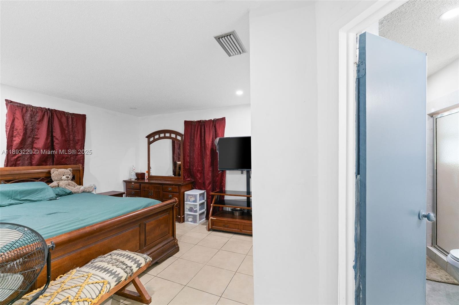 TAMARIND PARK - Residential Lease