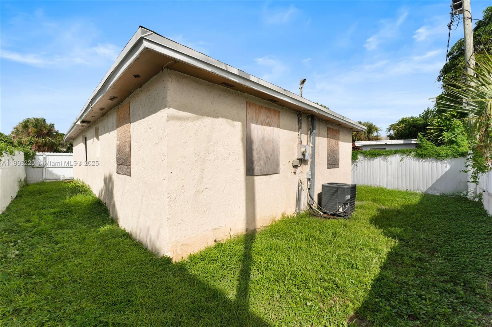 TAMARIND PARK - Residential Lease