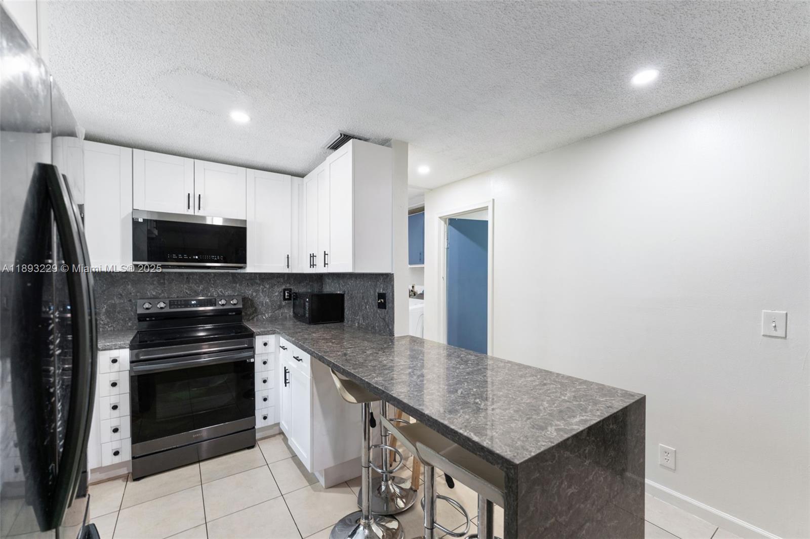 TAMARIND PARK - Residential Lease