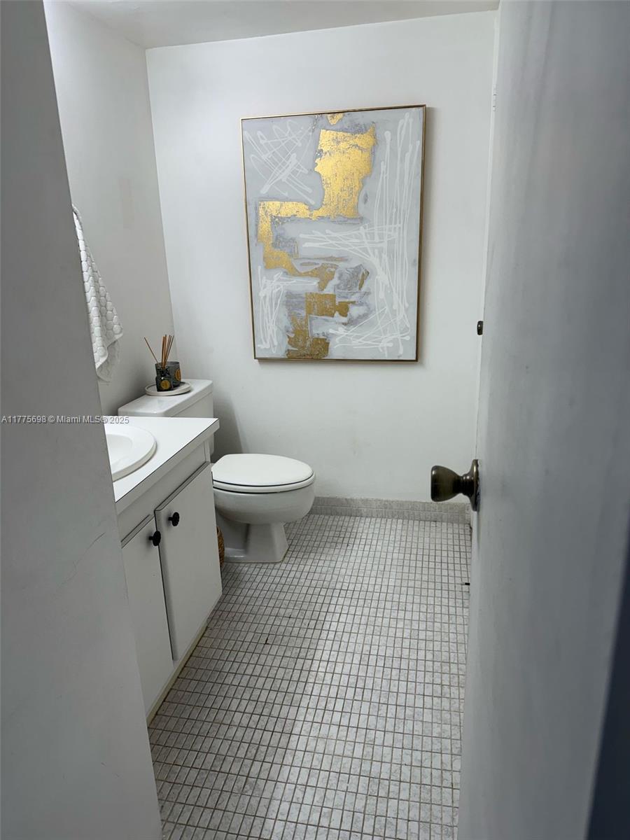 CORONADO CONDO- TOWER I - Residential