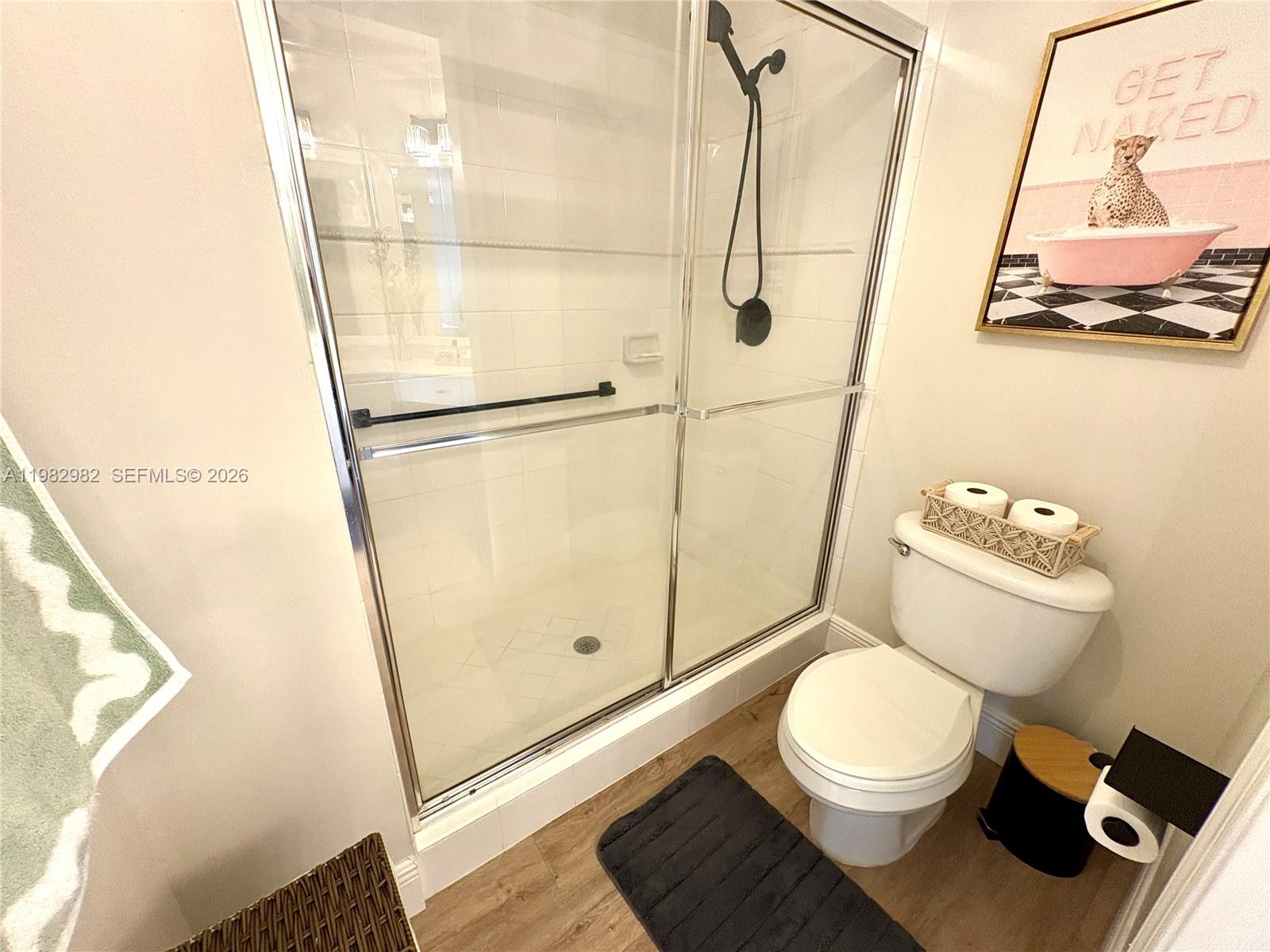 SOUTHAMPTON CONDOMINIUM - Residential