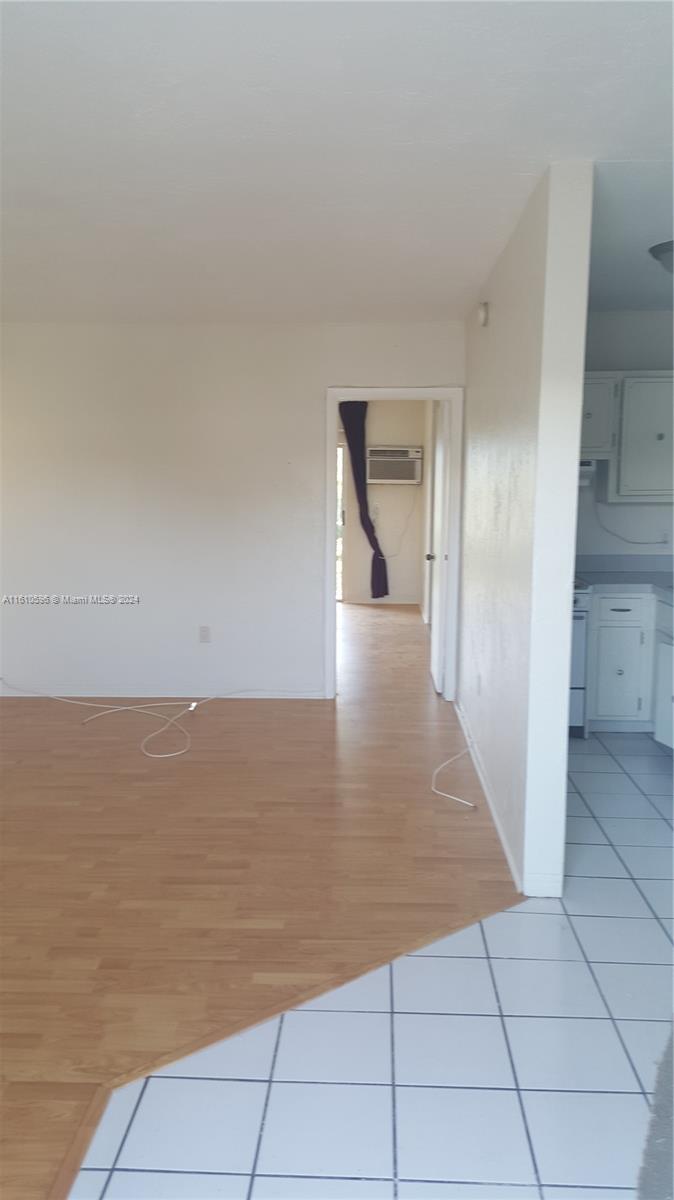 1860 Venice Park Dr 229, North Miami, Miami-Dade County, Florida - 1 Bedrooms  
1 Bathrooms - 