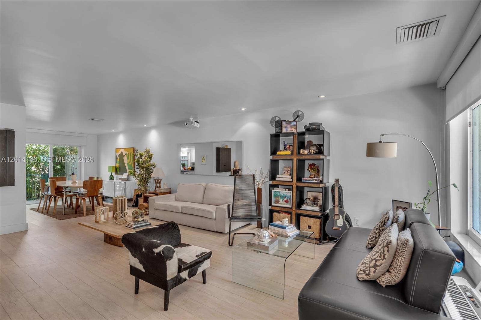 CAPE FLORIDA CLUB CONDO - Residential