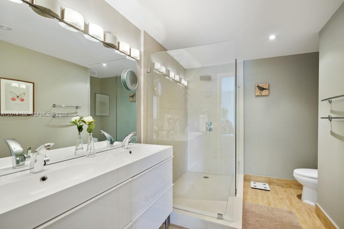CAPE FLORIDA CLUB CONDO - Residential