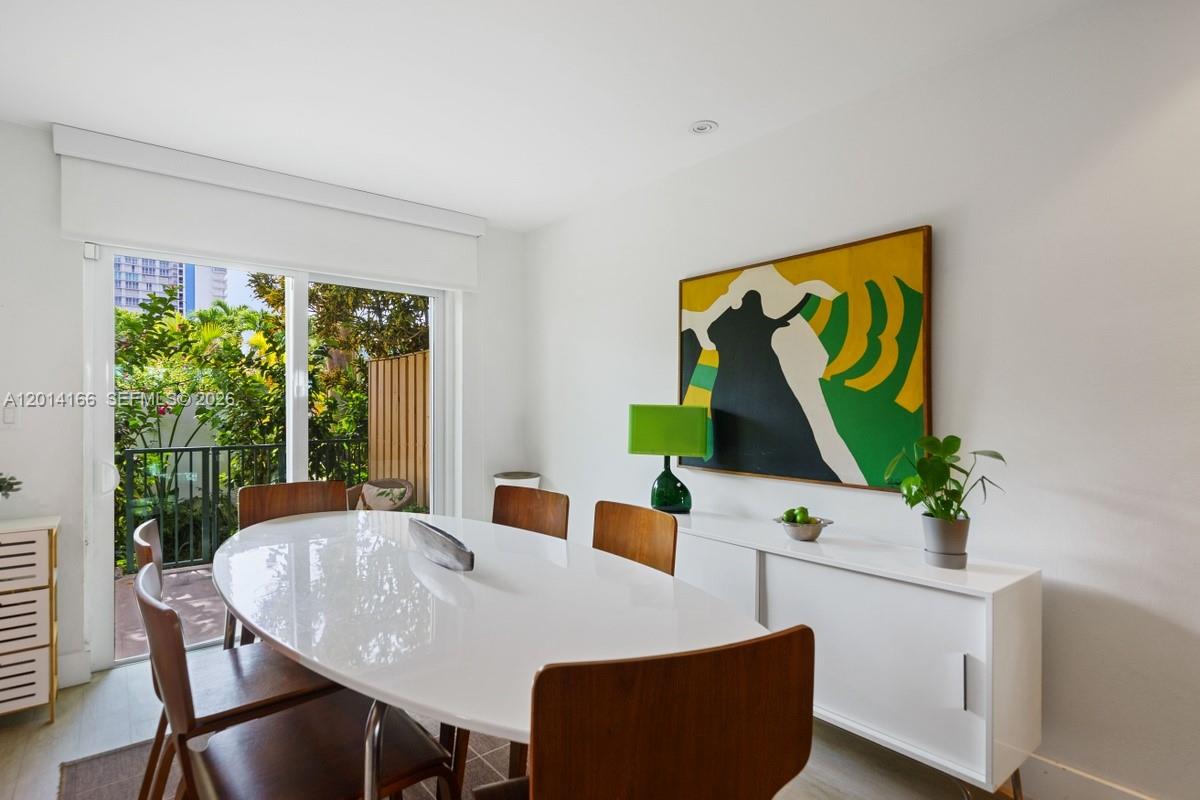 CAPE FLORIDA CLUB CONDO - Residential