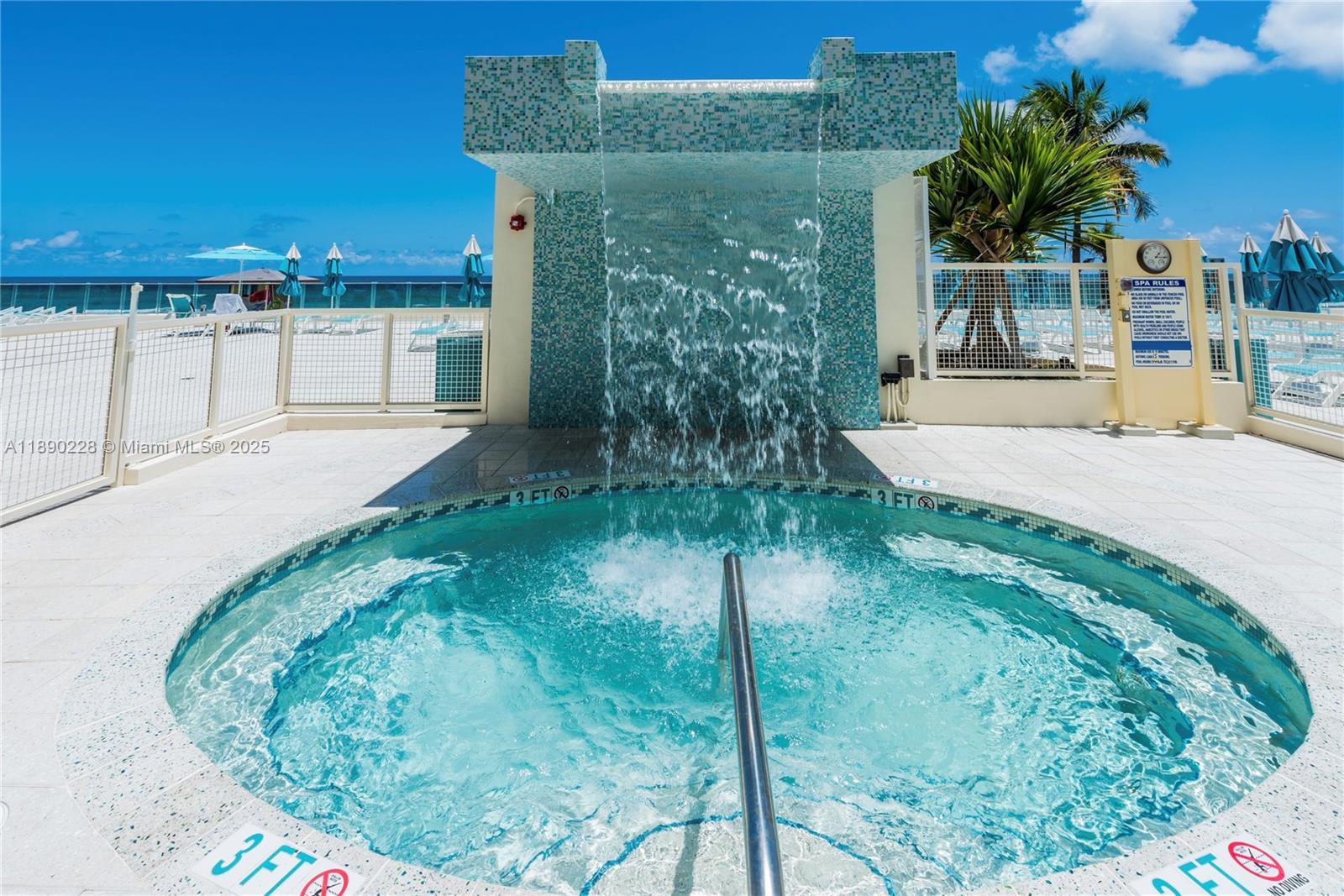 WAVE CONDO - Residential Lease