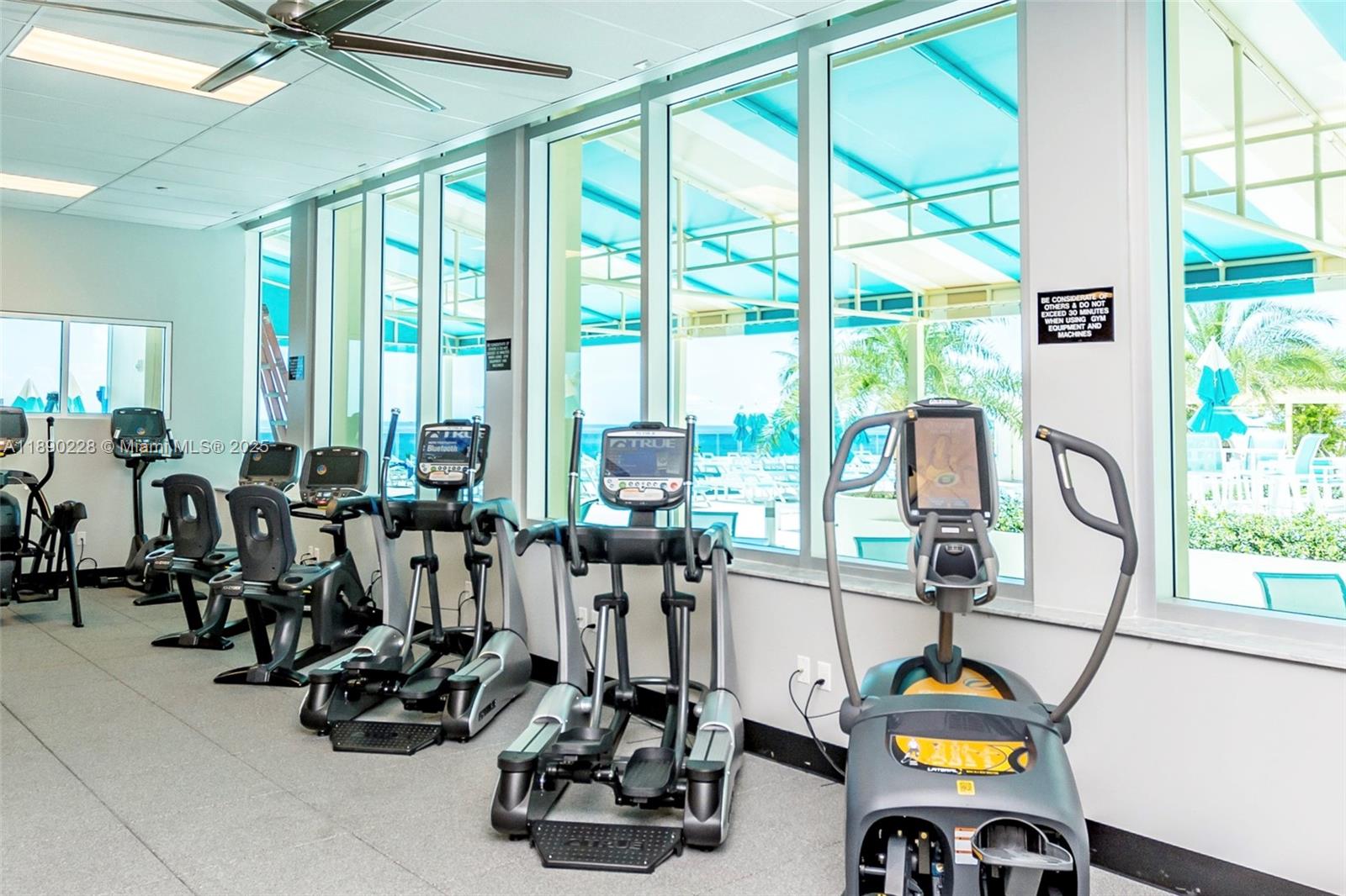 WAVE CONDO - Residential Lease