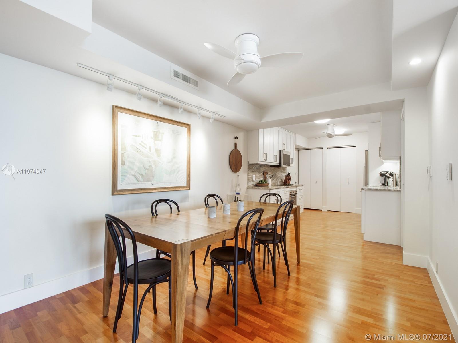 TOWERS OF KEY BISCAYNE CO - Residential