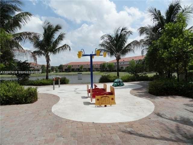 TUSCANY NO 4 CONDO - Residential