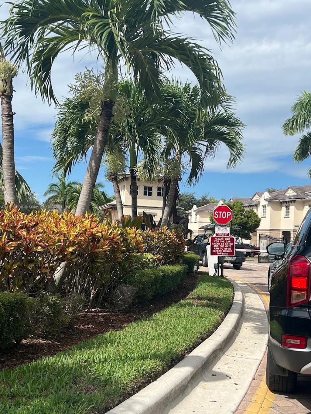 Photo of 1980 Freeport Ln #1980, Riviera Beach, FL 33404 (MLS # A11599608)