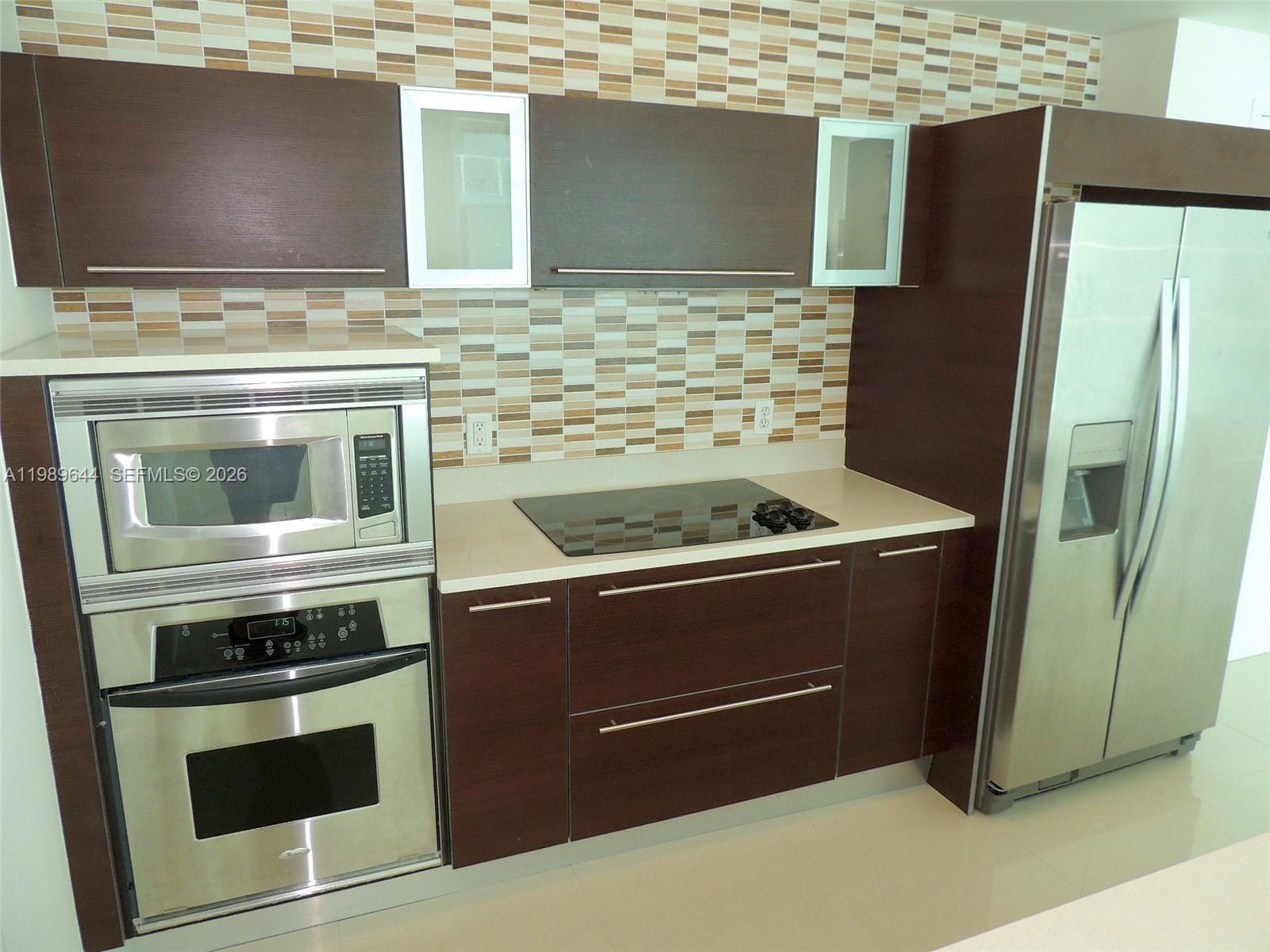 1900 N Bayshore Dr 4117