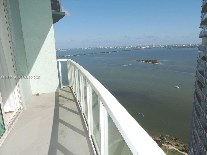 MIAMI LIVING AT IT'S FINEST!! GREAT VIEWS FROM THIS 41st FLOOR 1 BED / 1 BATH UNIT RIGHT IN THE HEART OF EDGEWATER!! THIS UNIT FEATURES ALL PORCELAIN FLOORS, GRANITE COUNTERS, STAINLESS STEEL APPLIANCES & WASHER/DRYER IN THE UNIT!! FLOOR TO CEILING IMPACT GLASS WITH SOUTHERN EXPOSURE PROVIDES GREAT NATURAL LIGHT!! OPEN BALCONY WITH SWEEPING BAY & CITY VIEWS MAKES FOR AMAZING OUTDOOR LIVING!! BASIC CABLE & INTERNET ARE INCLUDED IN THE RENT!! THE BUILDING IS FULL SERVICE AND OFFERS RESORT LIKE AMENITIES WITH HUGE POOL AREA, STATE OF THE ART GYM, SAUNA, 24/7 CONCIERGE & VALET PARKING!! PET FRIENDLY BUILDING + 1 ASSIGNED/COVERED PARKING SPACE IN THE GARAGE!! WILL NOT LAST!!
