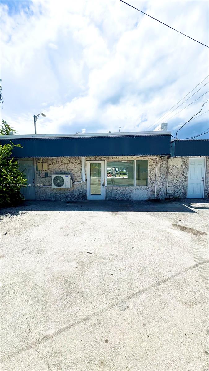 1200 S Federal Hwy
