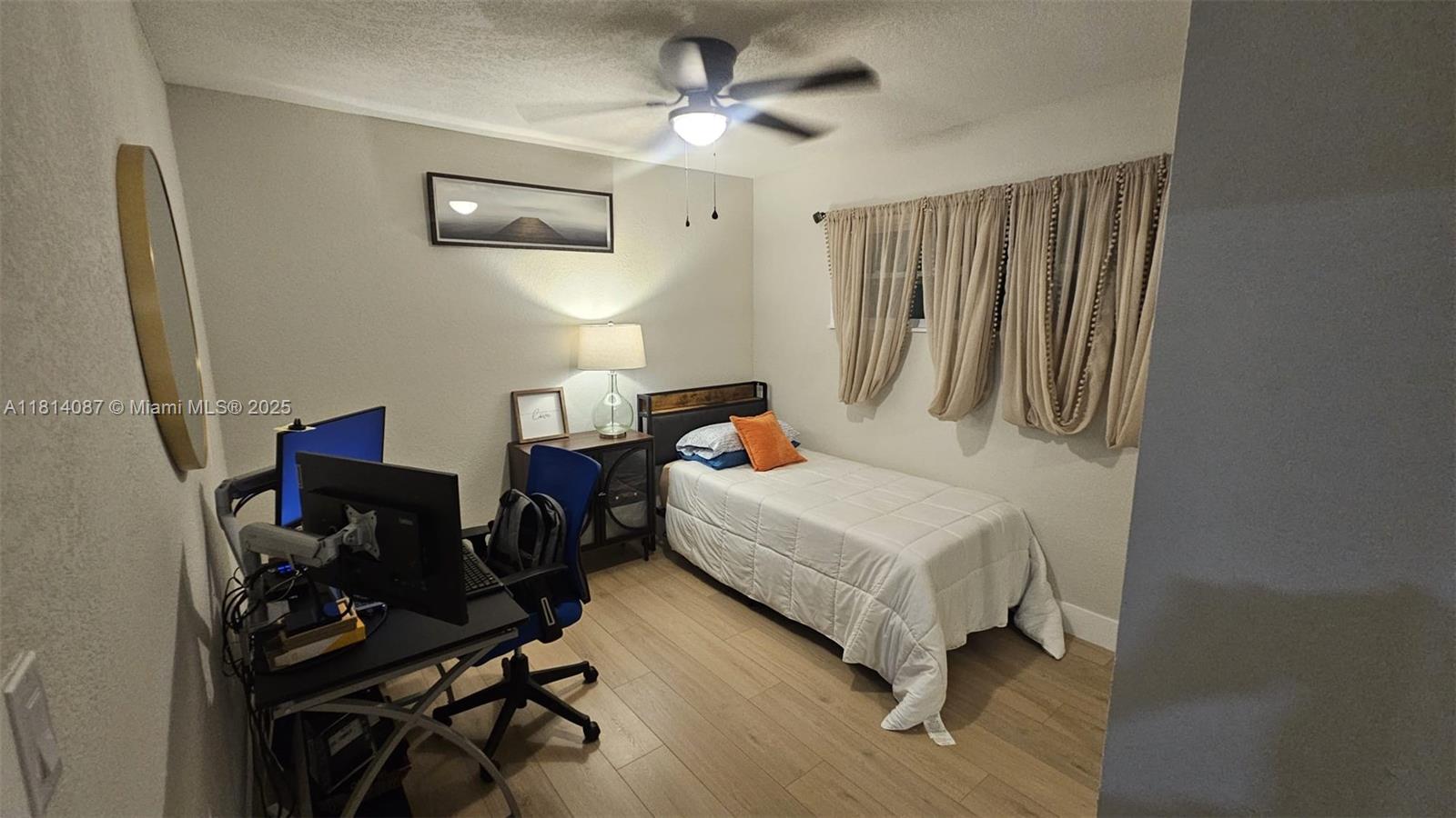 SUNRISE GOLF VILLAGE SEC - Residential