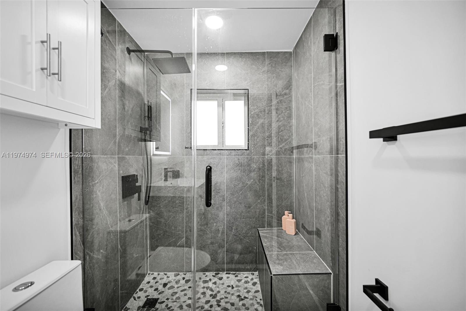 EAST SHORE CREST SEC 2 - Residential