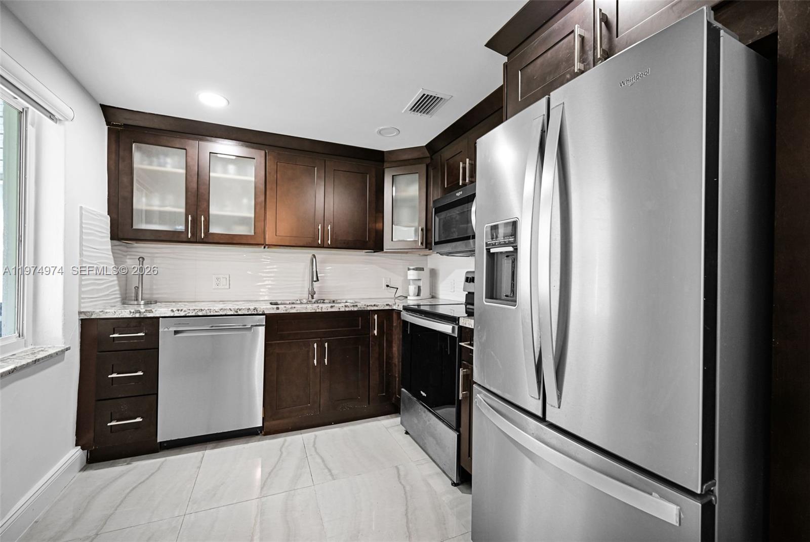 EAST SHORE CREST SEC 2 - Residential