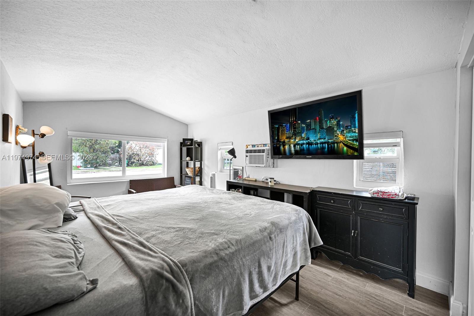 EAST SHORE CREST SEC 2 - Residential