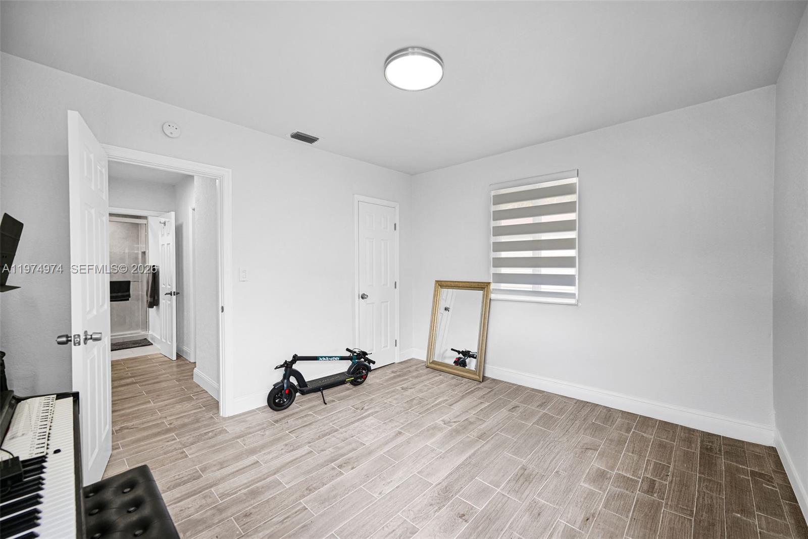 EAST SHORE CREST SEC 2 - Residential