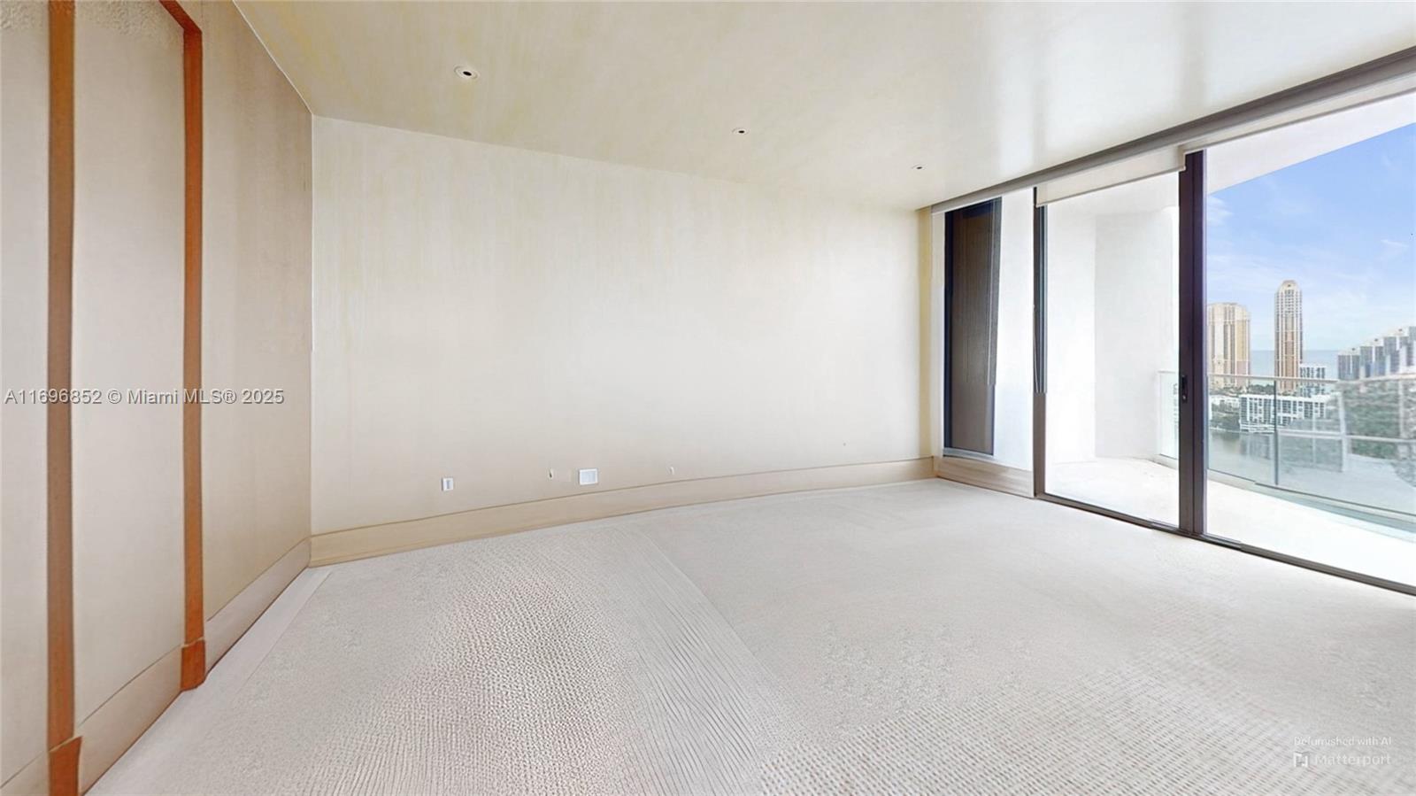 2800 ISL BLVD WILLIAMS IS - Residential