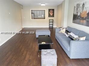 19380 Collins Ave 1107