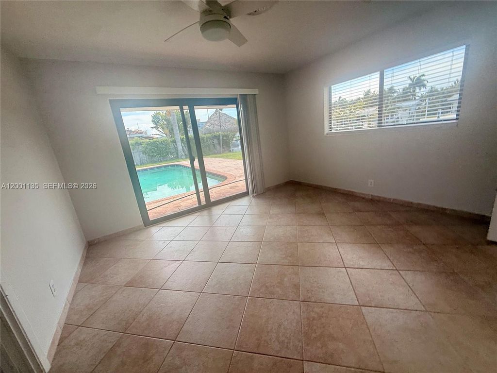 Photo of 2730 NE 7th St, Pompano Beach, FL 33062 (MLS # A12001135)