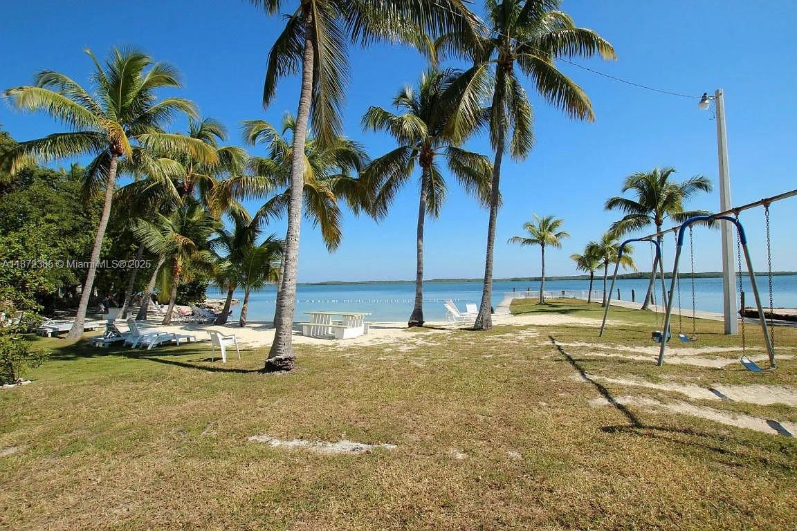 LARGO SOUND PARK - Residential Lease